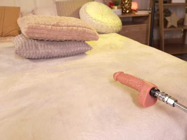 Saryhott live cam on BongaCams