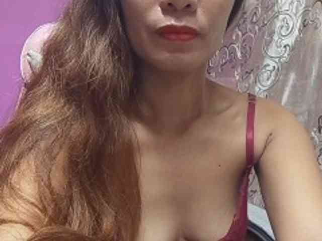 HottieLexie32 Live Webcam on BongaCams