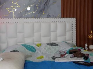 Kinky-Madisson Porn Show
