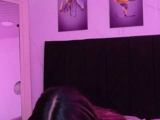 Kinky-Madisson live cam on BongaCams