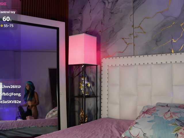 Kinky-Madisson live cam on BongaCams