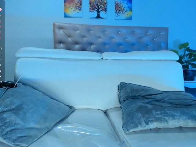 Lissalittlee live cam on BongaCams