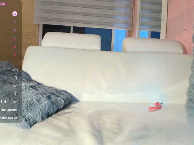 Lissalittlee live cam on BongaCams
