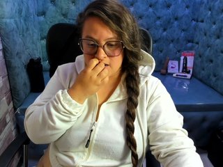 SaraThonson Porn Show