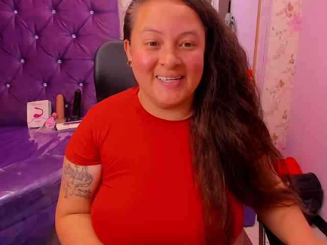 SaraThonson webcam