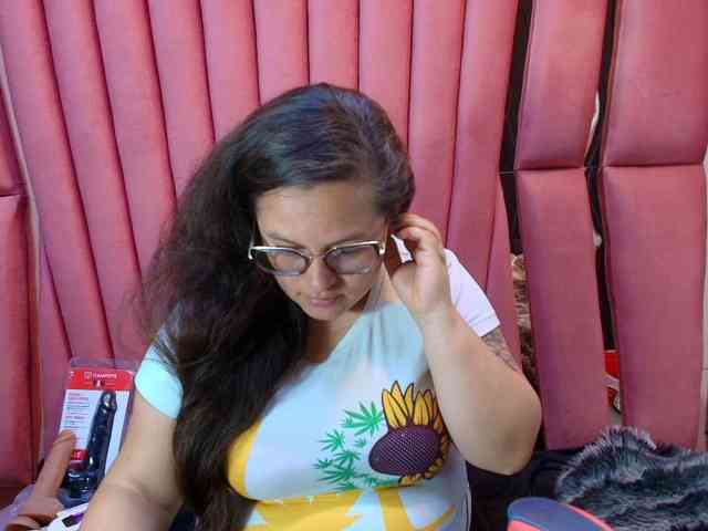 SaraThonson webcam