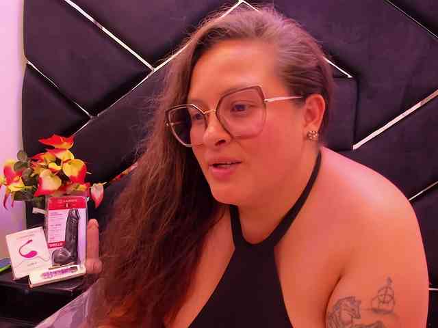SaraThonson webcam