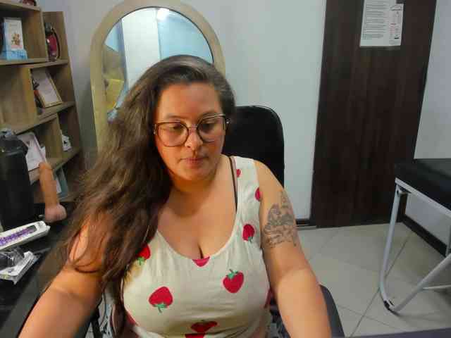 SaraThonson webcam