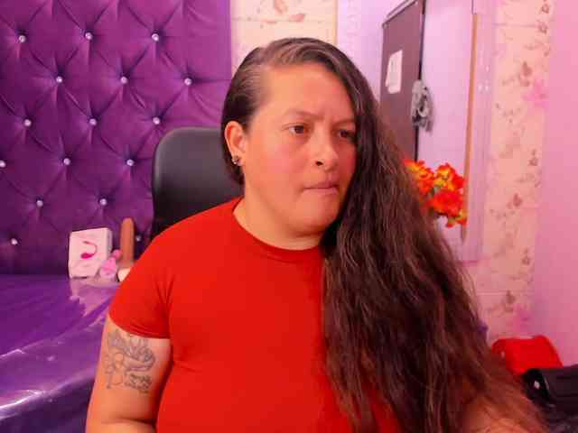 SaraThonson webcam