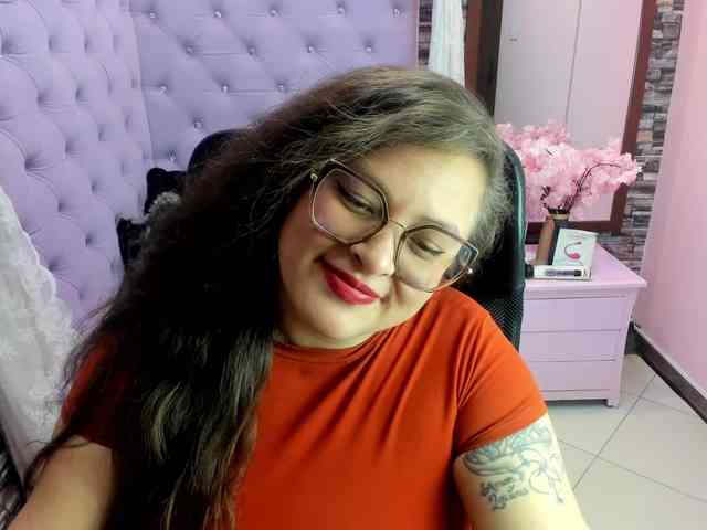 SaraThonson webcam