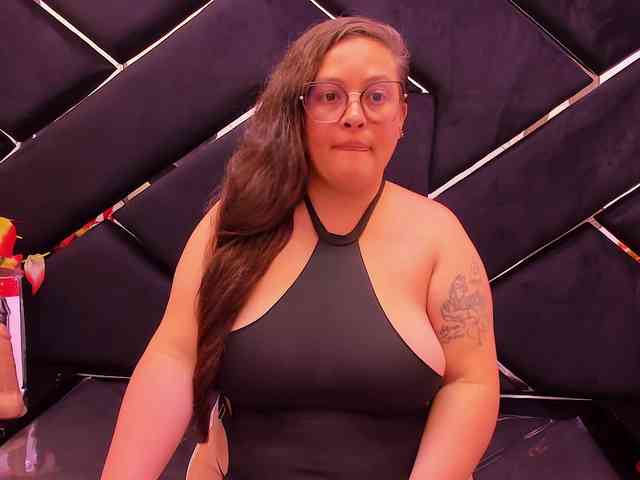 SaraThonson webcam