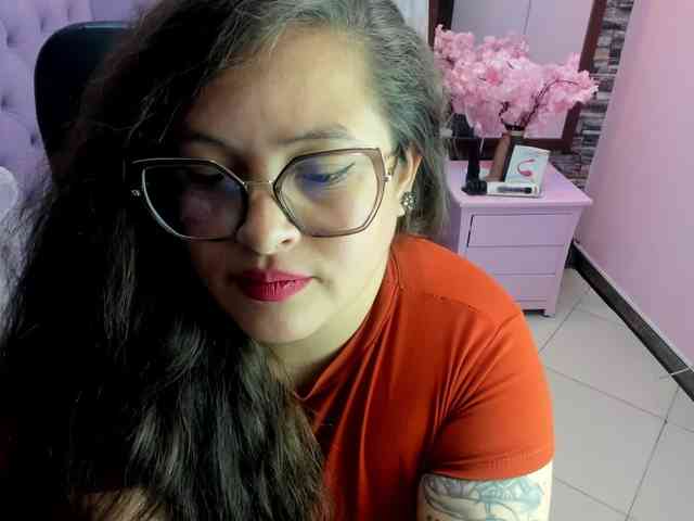 SaraThonson webcam