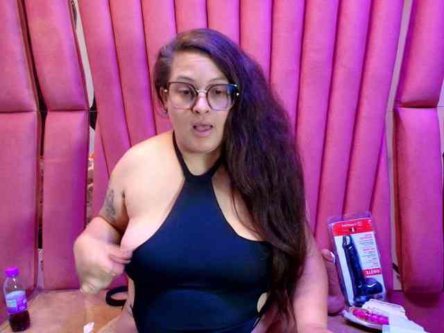SaraThonson webcam