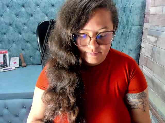 SaraThonson webcam