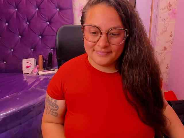 SaraThonson webcam