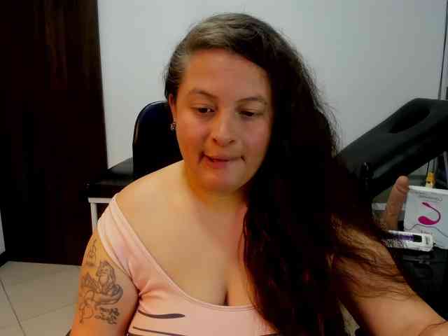 SaraThonson webcam