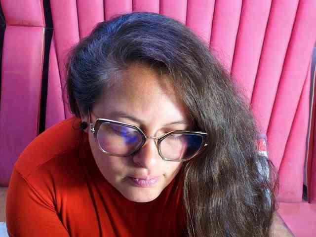 SaraThonson webcam