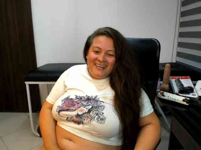 SaraThonson webcam