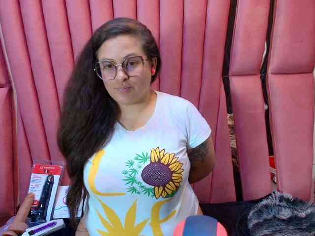 SaraThonson webcam