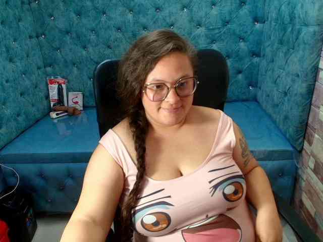SaraThonson webcam