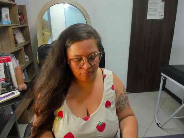 SaraThonson webcam