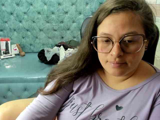 SaraThonson webcam