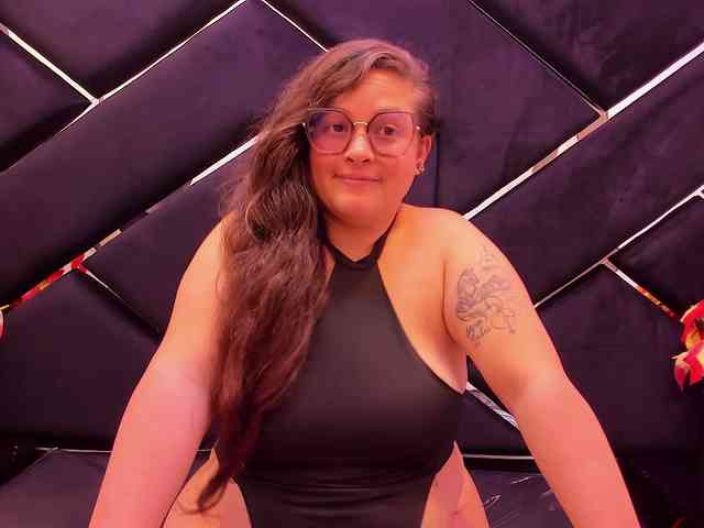 SaraThonson webcam