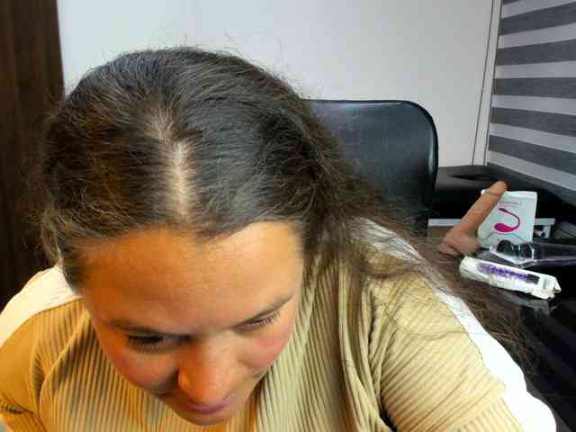 SaraThonson webcam