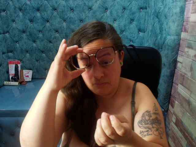 SaraThonson webcam