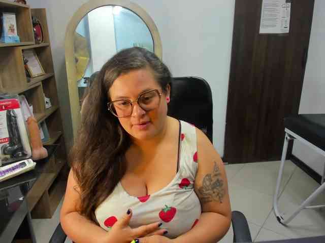 SaraThonson webcam
