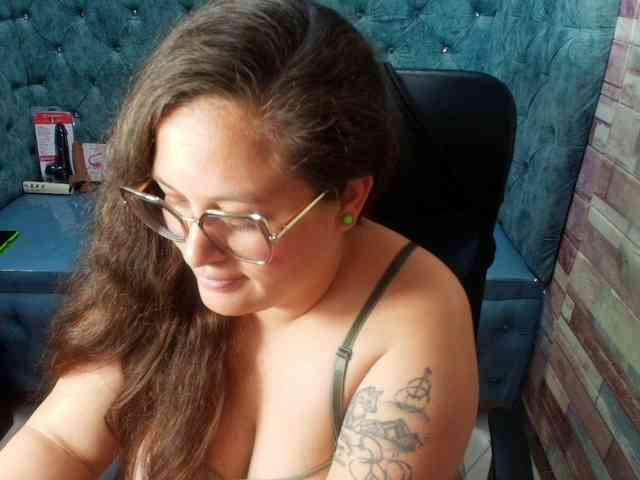 SaraThonson webcam
