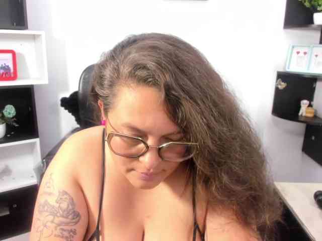 SaraThonson webcam