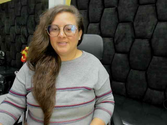 SaraThonson webcam