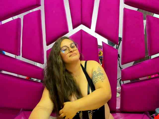 SaraThonson webcam