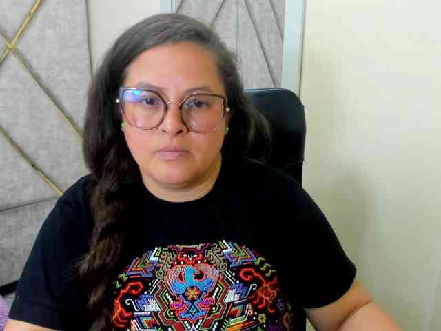 SaraThonson webcam