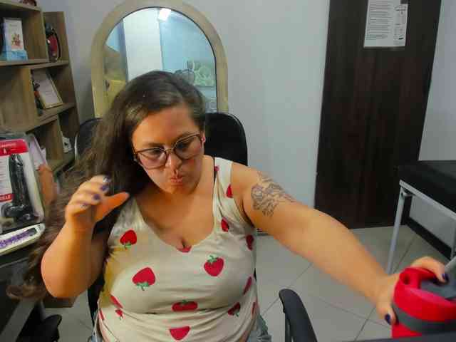 SaraThonson webcam