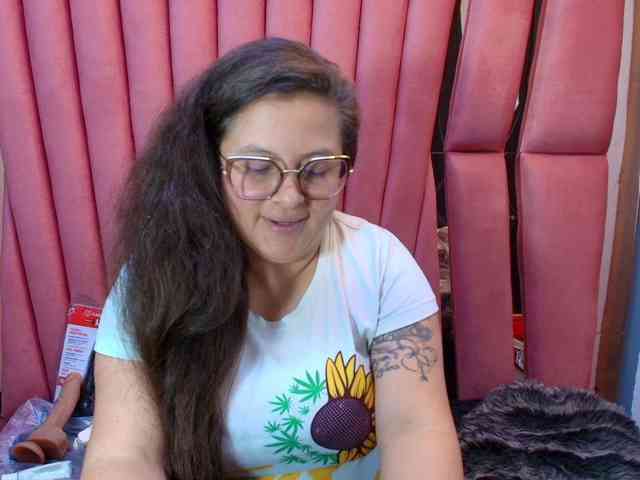 SaraThonson webcam