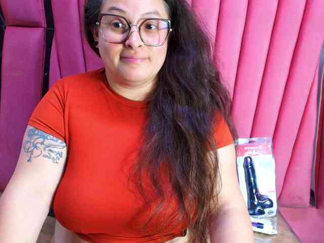 SaraThonson webcam