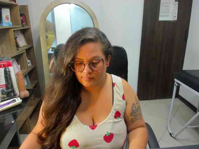 SaraThonson webcam