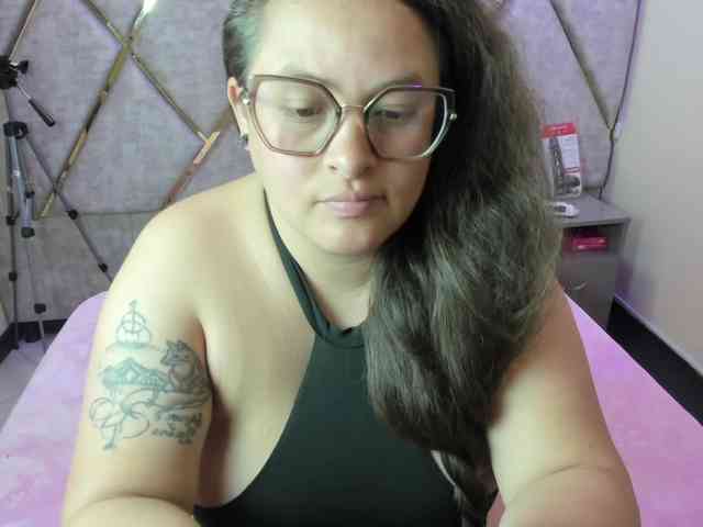 SaraThonson webcam