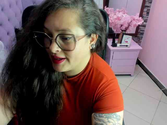 SaraThonson webcam