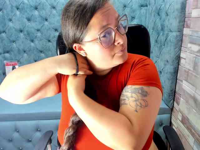 SaraThonson webcam