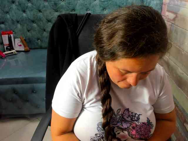 SaraThonson webcam