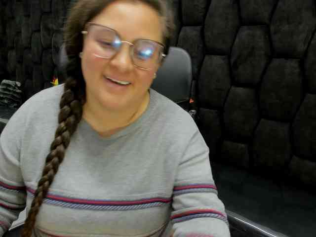 SaraThonson webcam