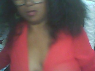 hotmomsexy's Live Webcam