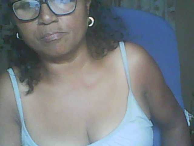 hotmomsexy live cam