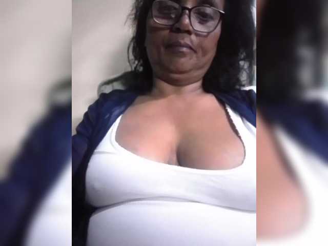 hotmomsexy live stream preview