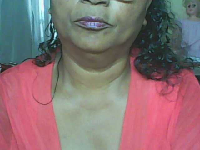 hotmomsexy's BongaCams show and profile