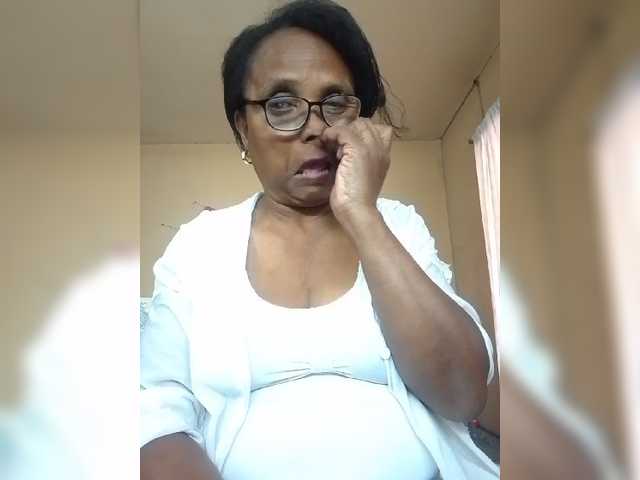 hotmomsexy live cam preview