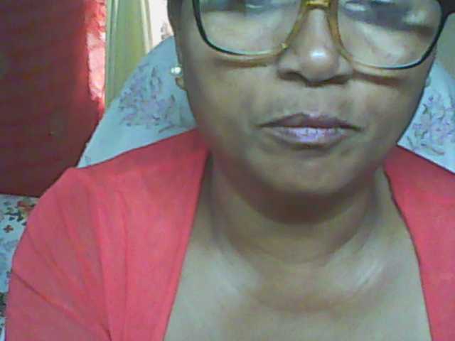 hotmomsexy webcam